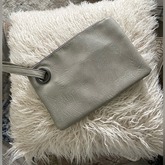 Vintage Mid Size Pouch - Picture 1 of 3